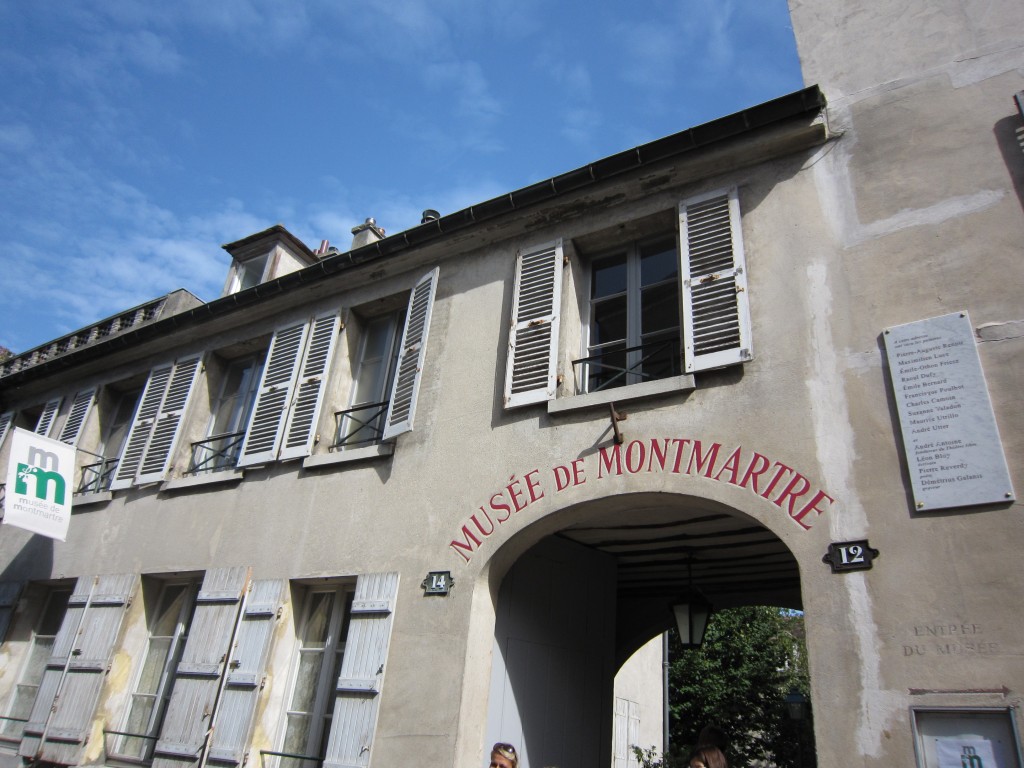 4-5フランス　パリ　モンマルトルの丘の芸術家たちが住んだ家
